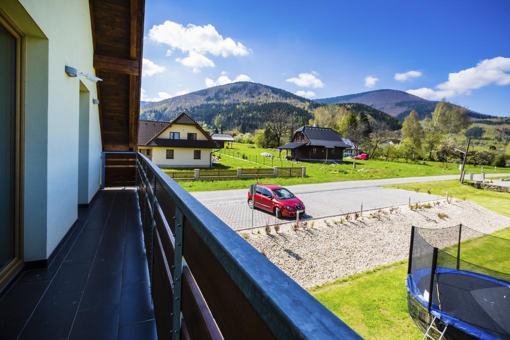 Penzion U Barana Trojanovice Exterior photo